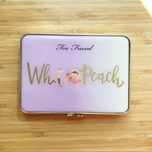 Too Faced White Peach Eyeshadow Palette